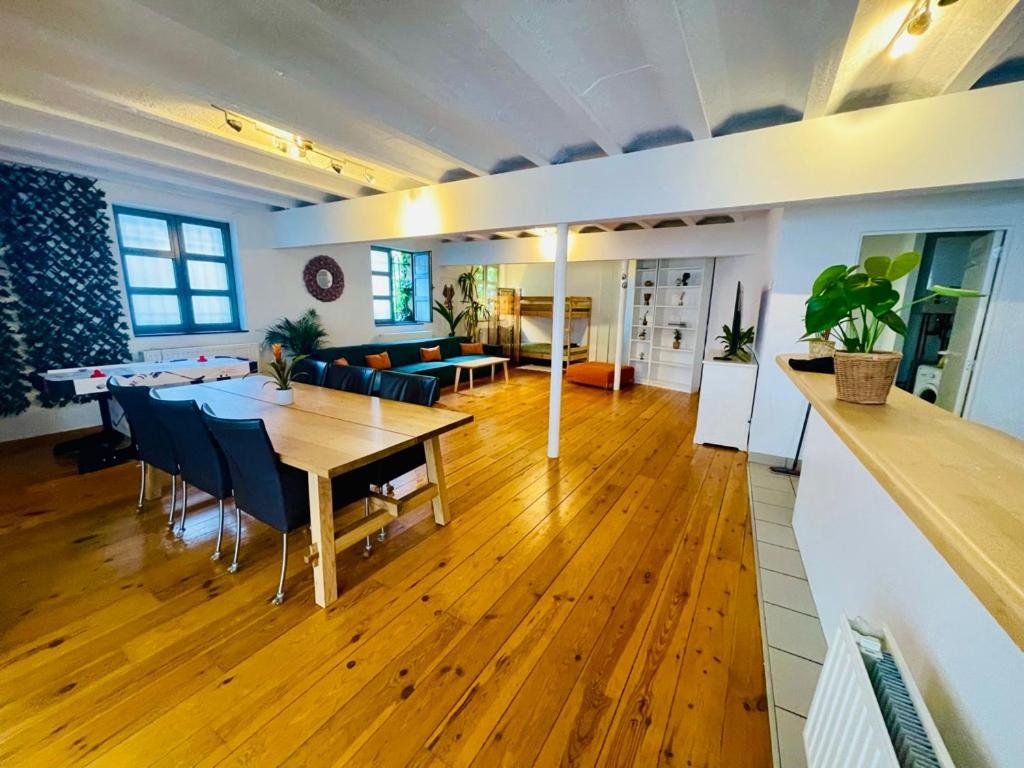 Down Town Oasis-Spacious Loft With Private Parking Brüssel Exterior foto